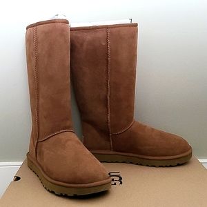 Ugg Classic Tall Size 8 Womens Boots